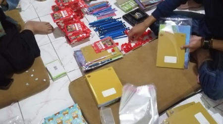Program Bantuan Alat Tulis